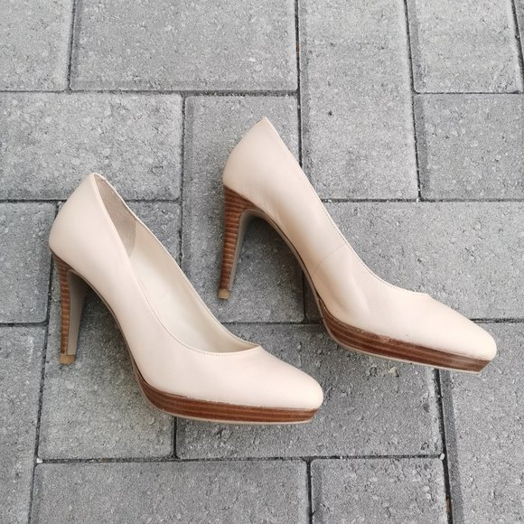 Nine West Heels - Picture 3 of 8